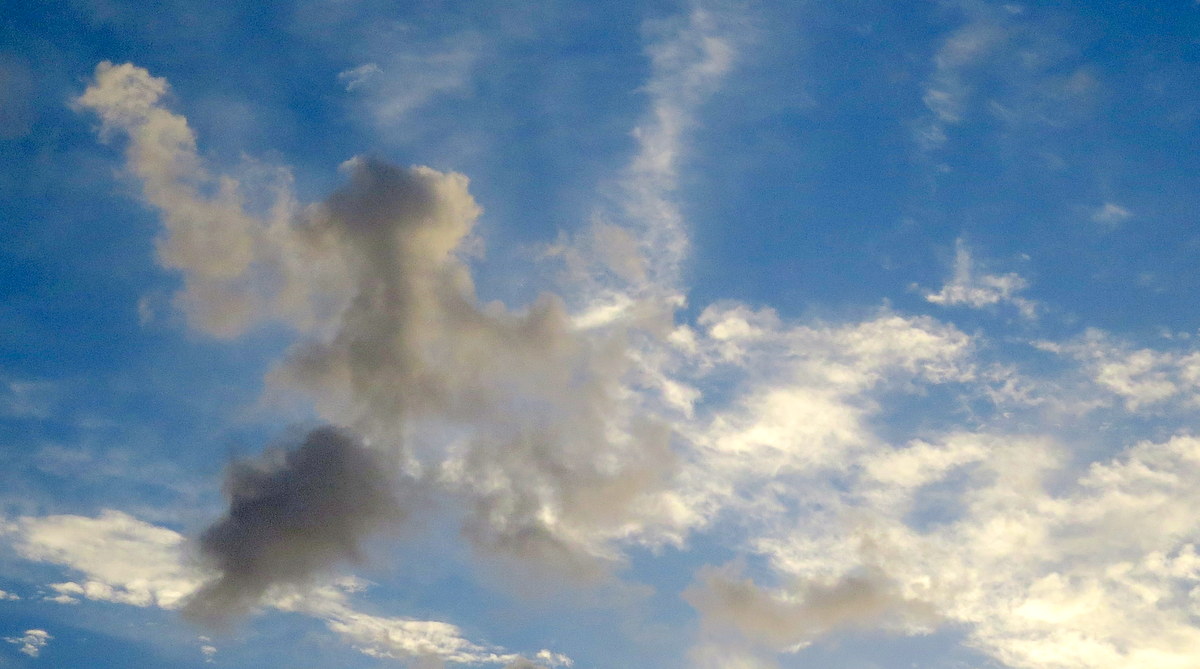 Has iCloud Gone From Dark to White?